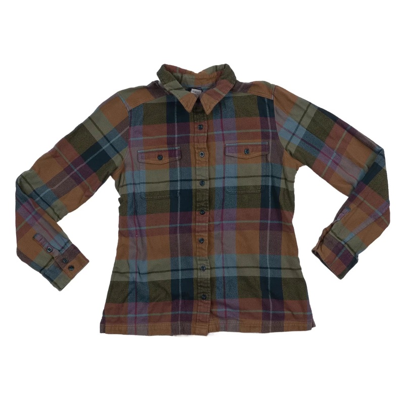Patagonia Long-Sleeved Fjord Flannel Shirt – Women’s 10 Multi