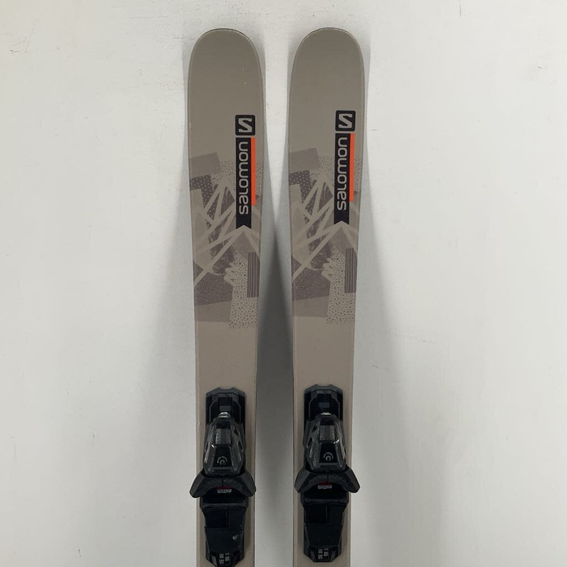 2022 Salomon QST Spark w/ Salomon M10 GW Demo Bindings 150cm Grey New