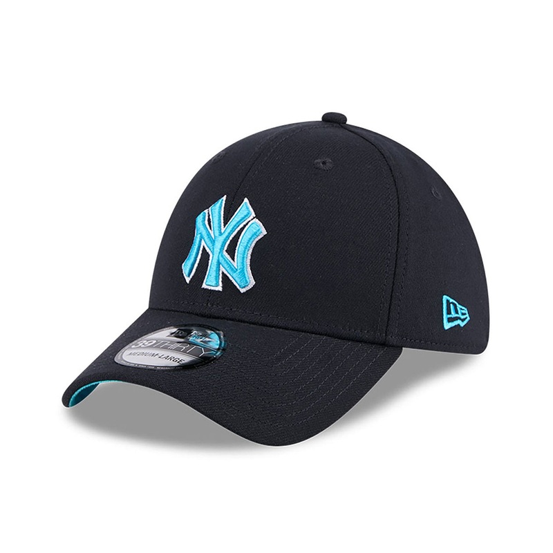 New York Yankees Father’s Day 2024 39THIRTY Stretch Fit Cap S-M